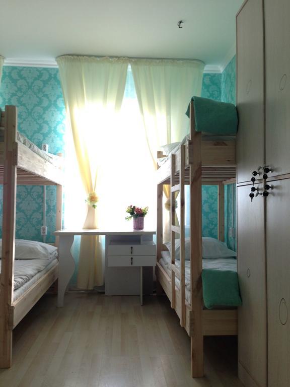 Triumph Astana Hostel Asztana Szoba fotó