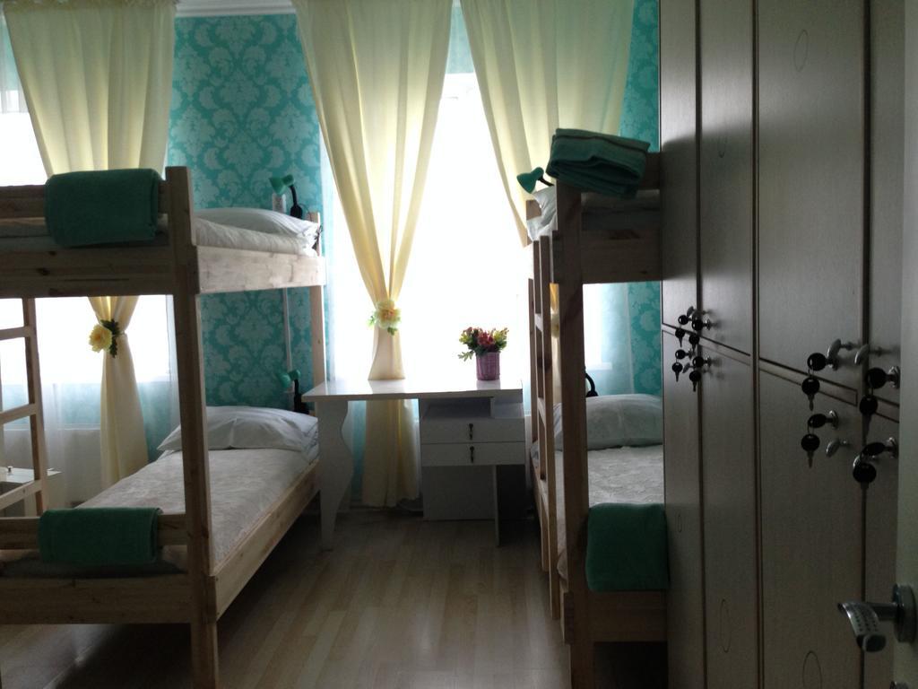 Triumph Astana Hostel Asztana Szoba fotó